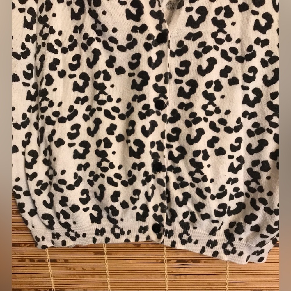 MNG Leopard Cardigan Sweater Animal Print Size Small - Picture 5 of 5